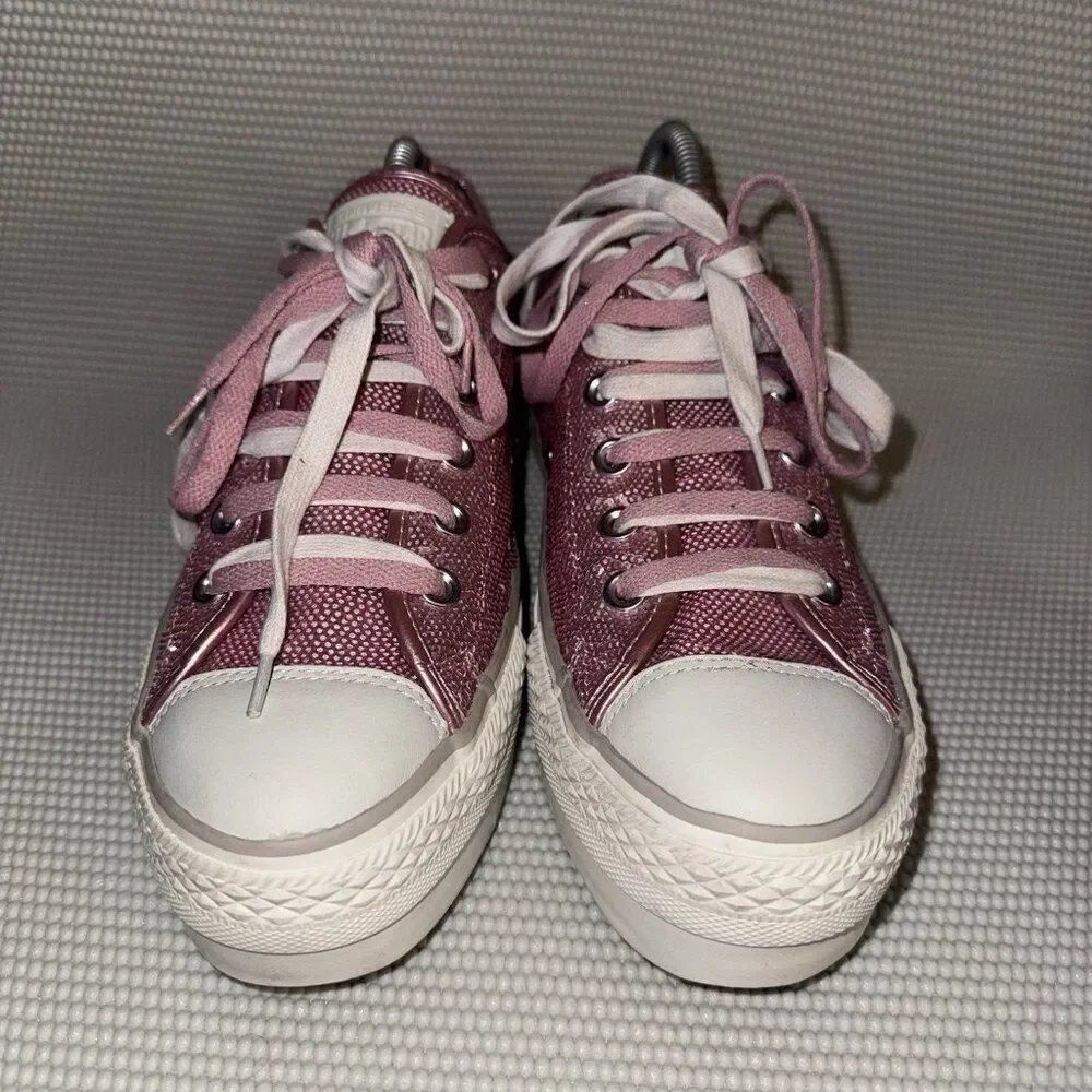 Converse Platform Low Top Sneakers in Metallic Pink - Picture 2 of 9